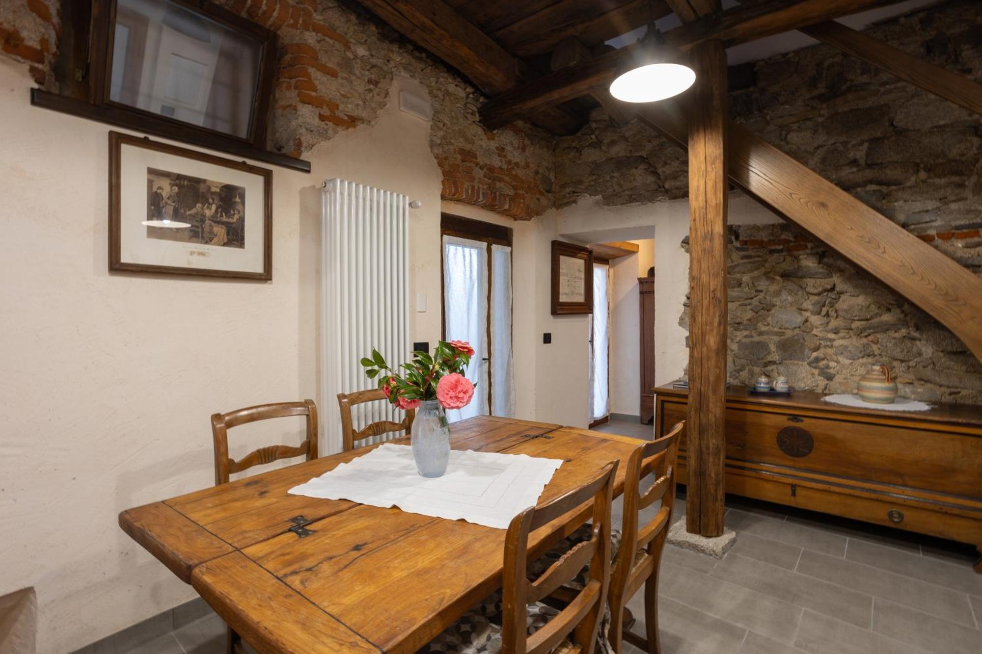 Da Tinti Apartment Madonna Del Sasso Exterior photo